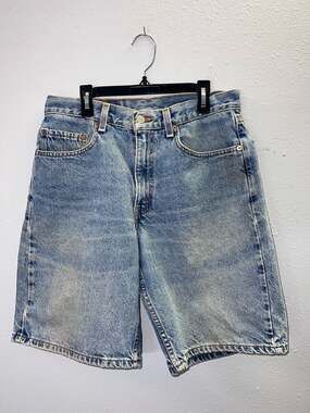 Vintage 90s Levis 550 Light Wash Hemmed Denim Shorts W32 Made in USA 0486